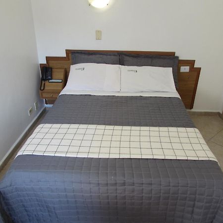 Hotel Paramount- Proximo A 25 De Marco Bras Bom Retiro E Expo Center Norte "Garanta Ja Sua Reserva" Σάο Πάολο Εξωτερικό φωτογραφία