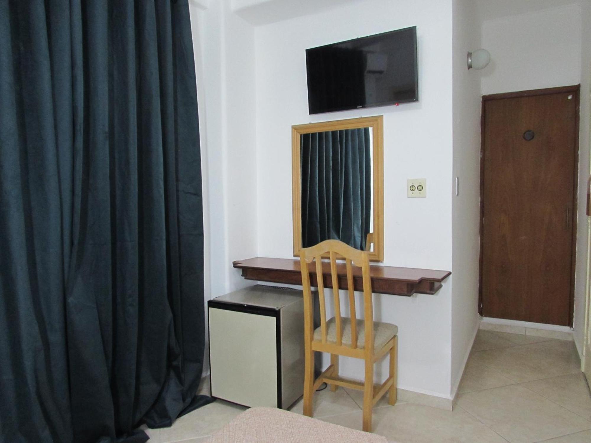 Hotel Paramount- Proximo A 25 De Marco Bras Bom Retiro E Expo Center Norte "Garanta Ja Sua Reserva" Σάο Πάολο Εξωτερικό φωτογραφία